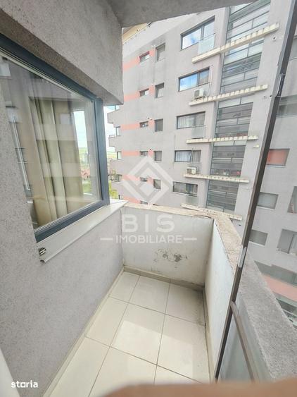 Apartament cu 2 camere decomandat în Sud