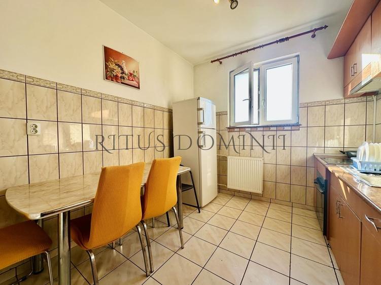 Apartament cu 6 camere, mobilat în Nufărul