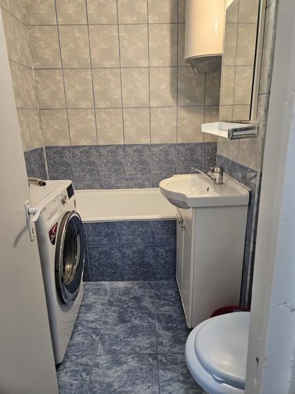Garsonieră decomandată, mobilată în Vitan