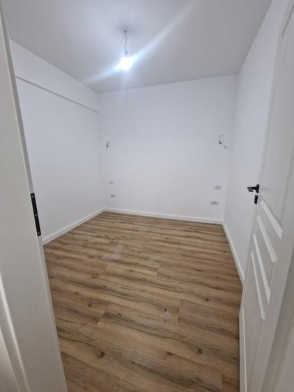 Apartament cu 2 camere semidecomandat în Clăbucet