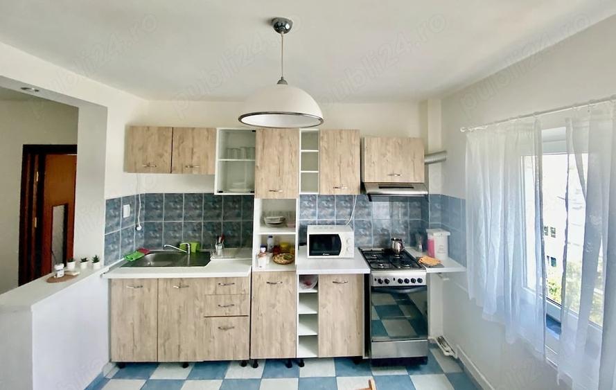 Apartament cu 2 camere decomandat în Vitan