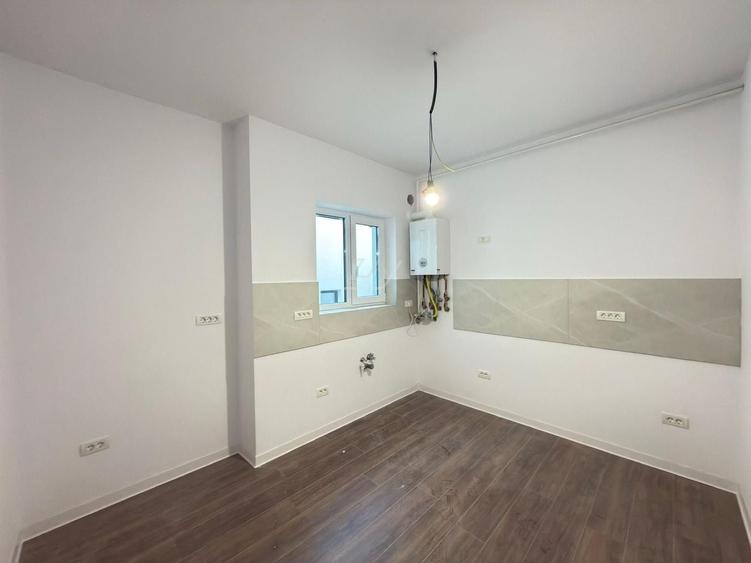 Bloc finalizat. Decomandat. 2 balcoane. Spatiu pod. - 4