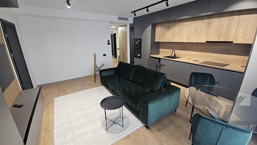 Apartament cu 2 camere semidecomandat, mobilat în Semicentral