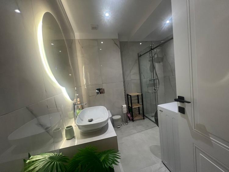 Apartament cu 2 camere decomandat în Pipera