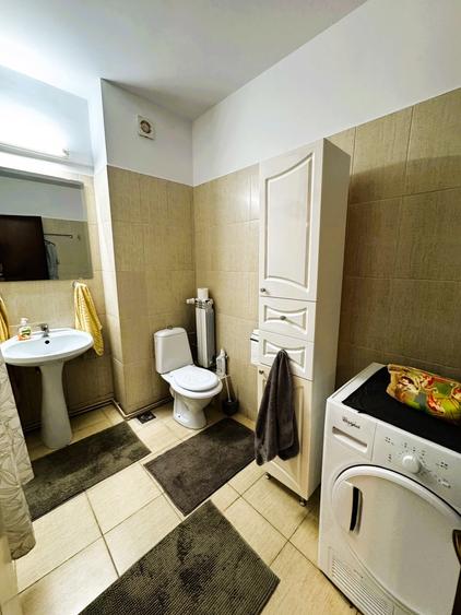Apartament cu 2 camere decomandat în Tătărași