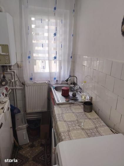Apartament cu 2 camere semidecomandat în Șerbănești
