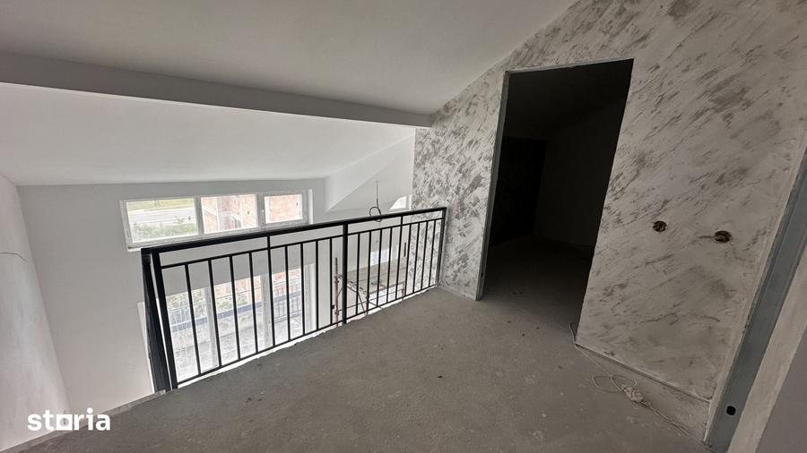 Apartament cu 3 camere decomandat în Tineretului