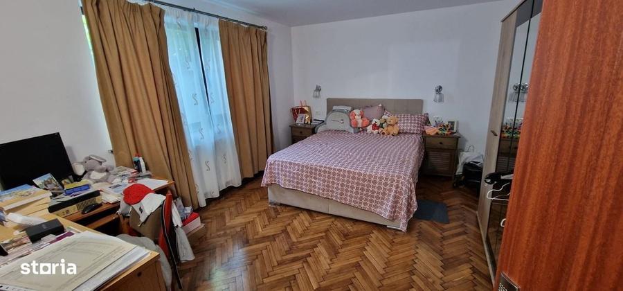 Casă cu 2 camere în Central
