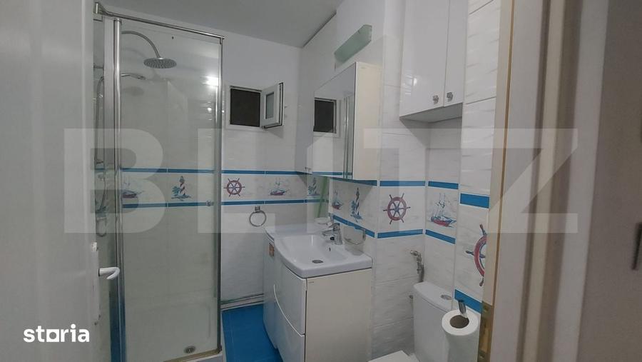 Apartament cu 3 camere în Micro 14