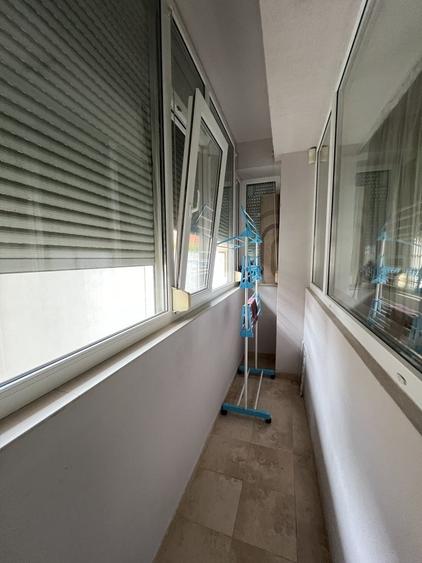 Apartament cu 2 camere decomandat, mobilat în City Park Mall
