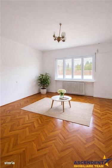 Casă cu 3 camere în Jigodin-Băi
