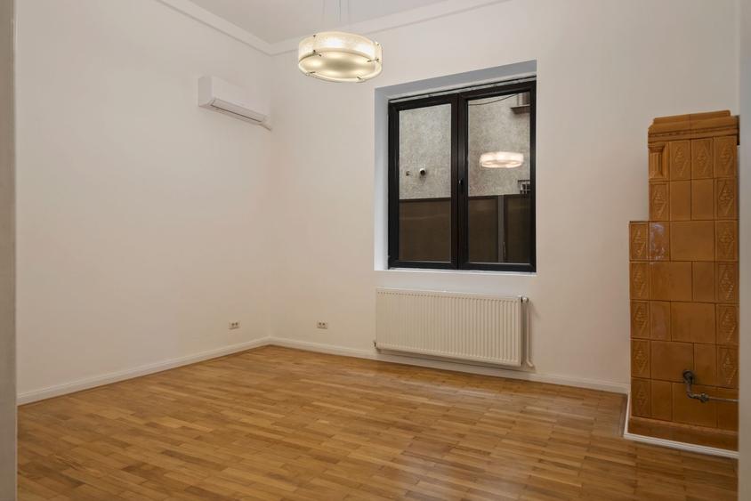 Apartament cu 3 camere în Dorobanți