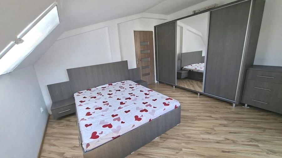 Apartament cu 3 camere decomandat în Ștefănești