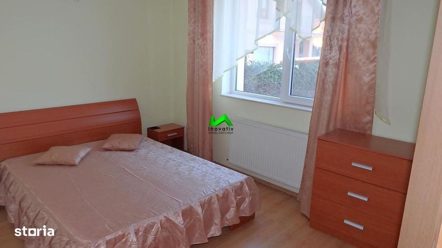 Apartament cu 3 camere decomandat în Sub Arini