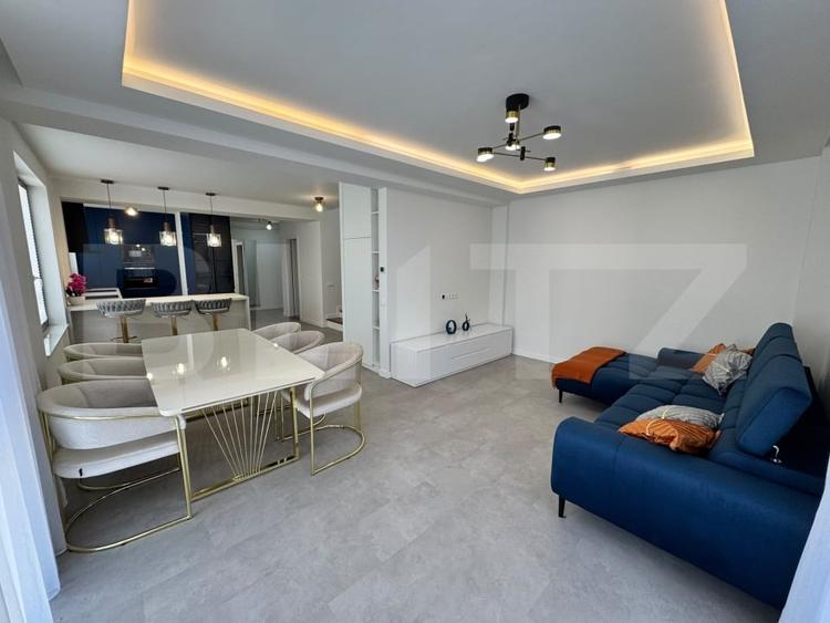Apartament cu 3 camere decomandat, mobilat în Central