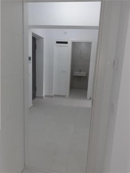 Apartament cu 2 camere decomandat în Rahova