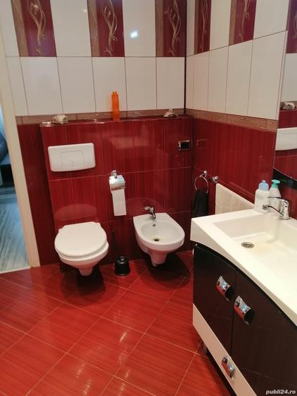 Casă cu 6 camere cu Teren 2255 Mp în Cenad