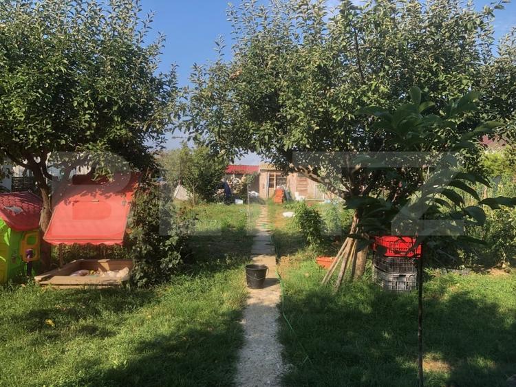 Casă individuală cu 5 camere cu Canalizare în Careiului