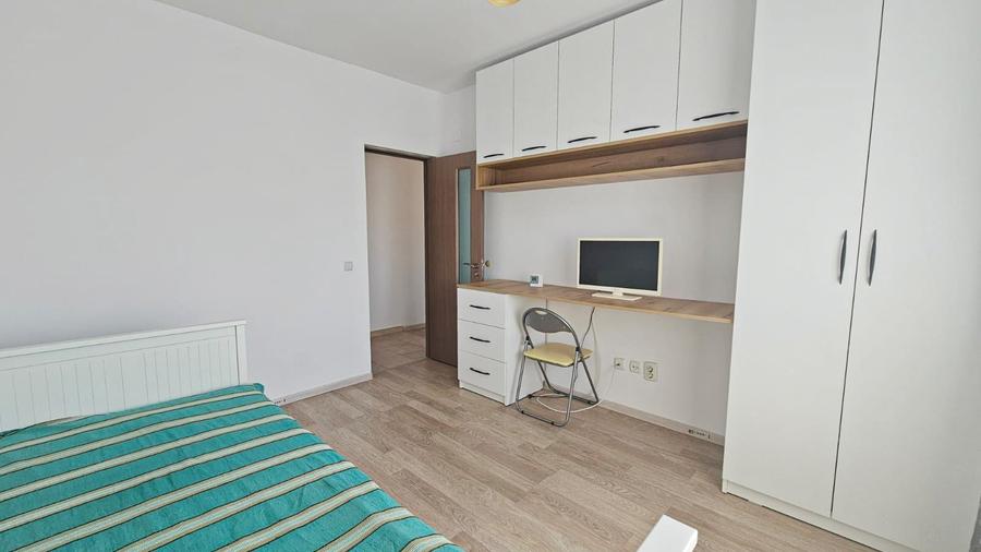 Apartament cu 3 camere decomandat în Chiajna