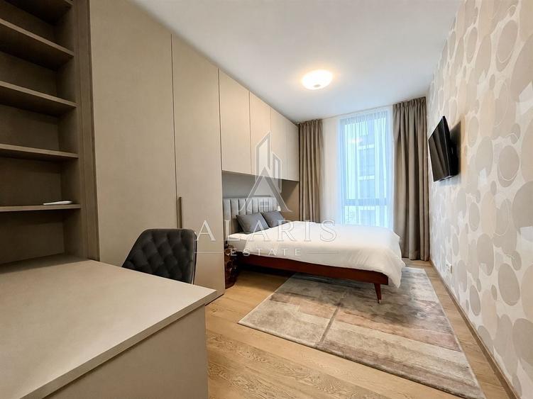 Apartament cu 4 camere semidecomandat, mobilat în Take Ionescu