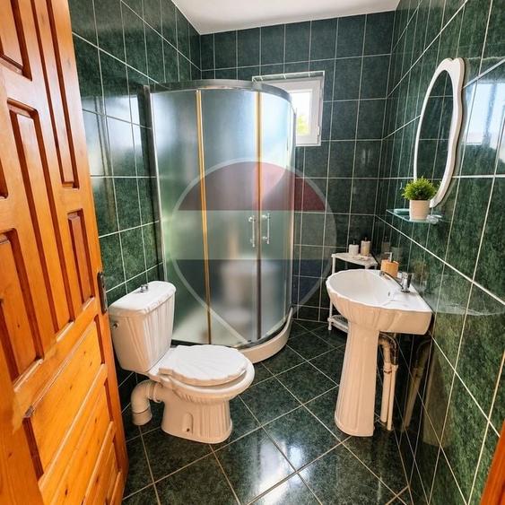 Duplex cu 8 camere cu Teren 630 Mp în Central