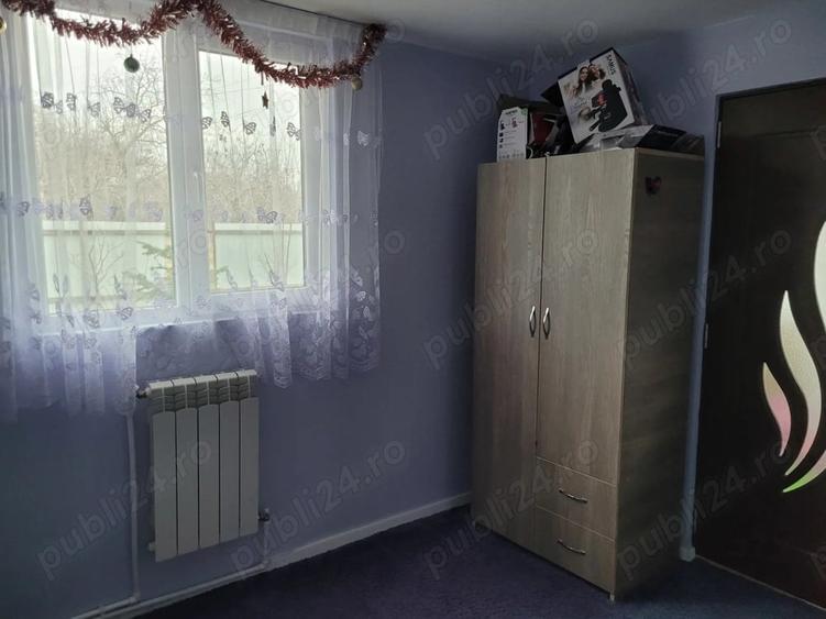 Casă cu Teren 1400 Mp în Tanacu