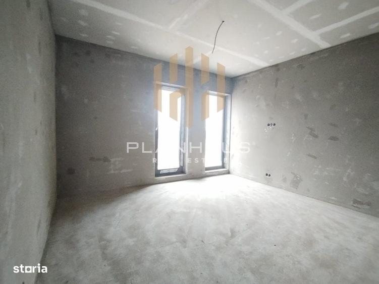 Casă cu 3 camere cu Teren 497 Mp în Mocira