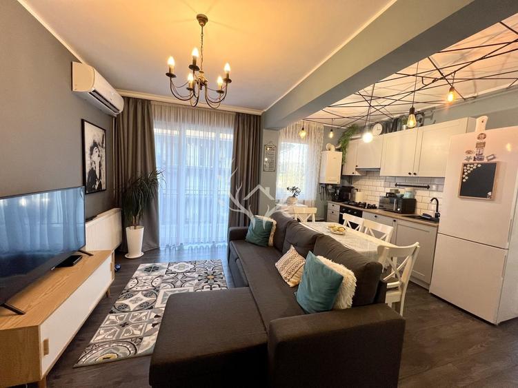 Apartament cu 3 camere decomandat, mobilat în Florești