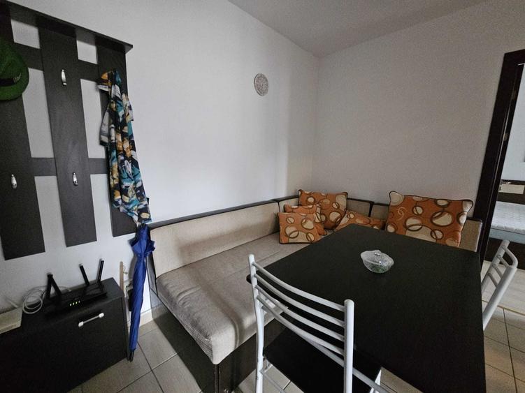 Garsonieră decomandată în Drumul Carului