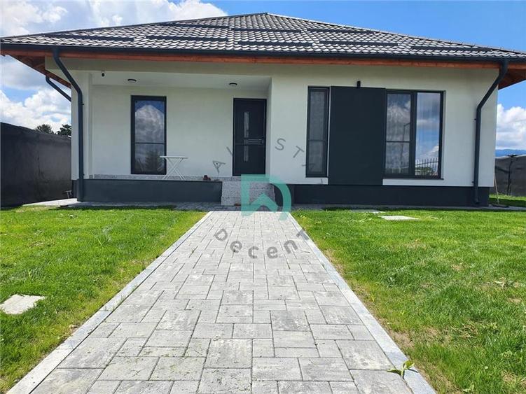 Casă individuală cu 4 camere cu Teren 1000 Mp în Cărpiniș