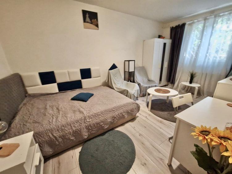 Garsonieră decomandată, mobilată în Floreasca