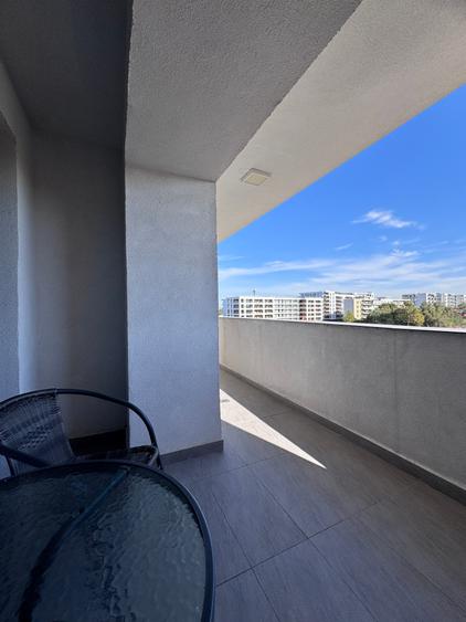 Apartament cu 2 camere decomandat în P-ta Presei Libere