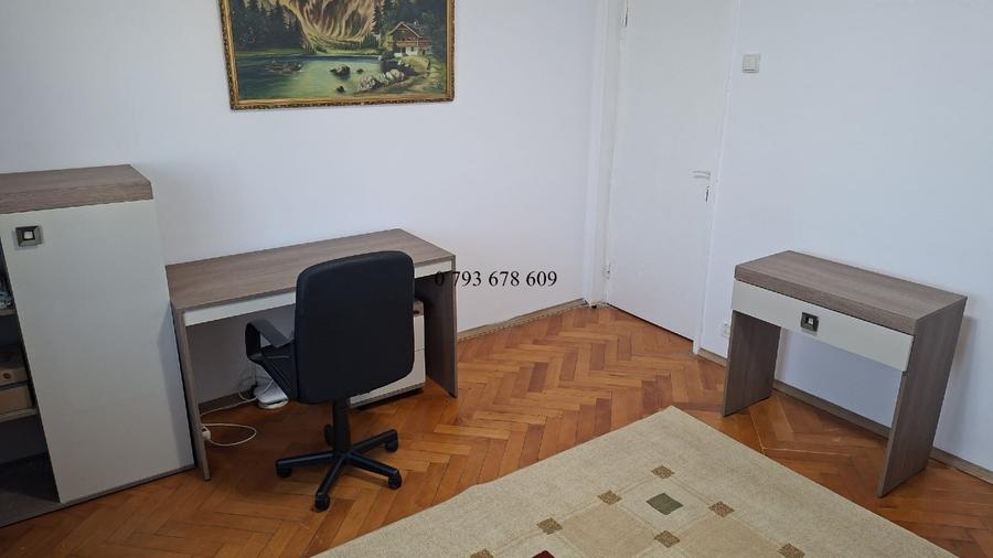 Apartament cu 2 camere decomandat în Central