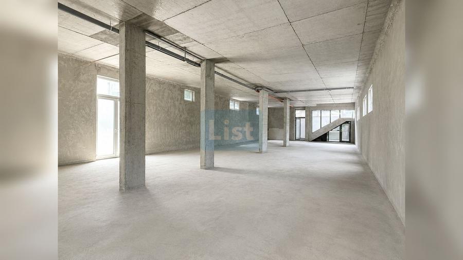 Spațiu comercial, de 177 mp, în Florești