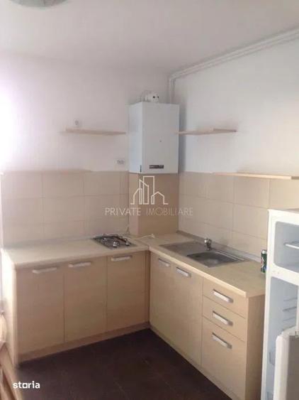 Apartament cu 2 camere decomandat în 7 Noiembrie