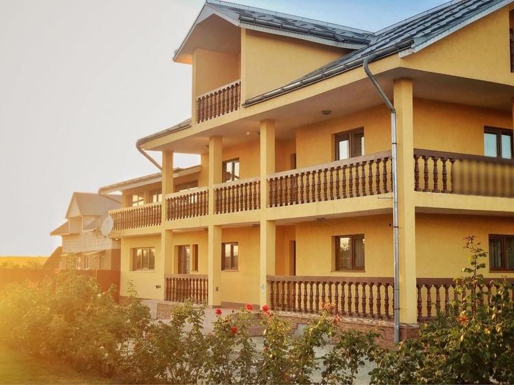 Casă cu 4 camere în Săucești