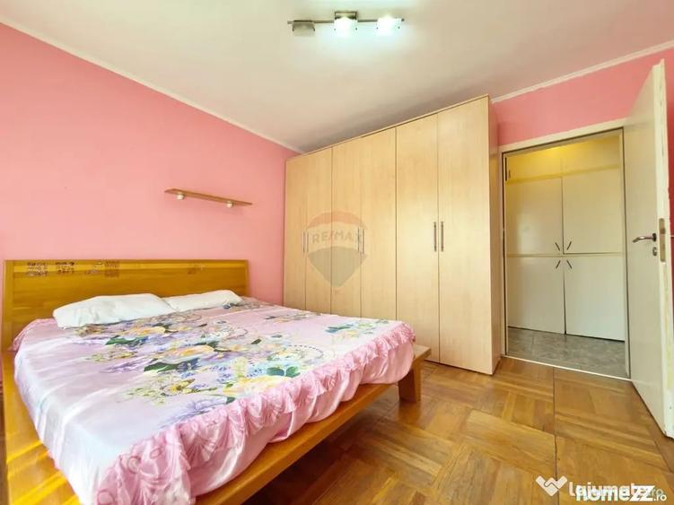 Apartament cu 3 camere semidecomandat în Podgoria