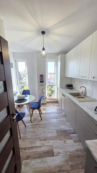 Apartament cu 2 camere decomandat, mobilat în Andrei Mureșanu