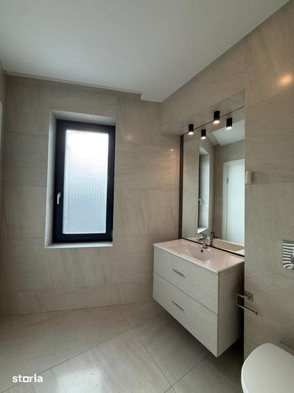 Apartament cu 3 camere în Berceni