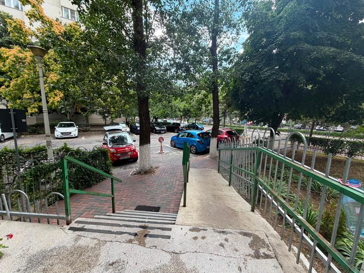 Titan 2 Camere Bloc 1970 Reabilitat Instalatii Schimbate 5 Min Metrou - 12