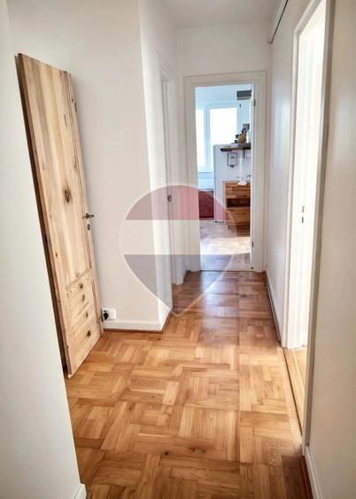 Apartament 2 camere Pia?a Unirii Ultracentral Etaj 6 450 /lun - 4