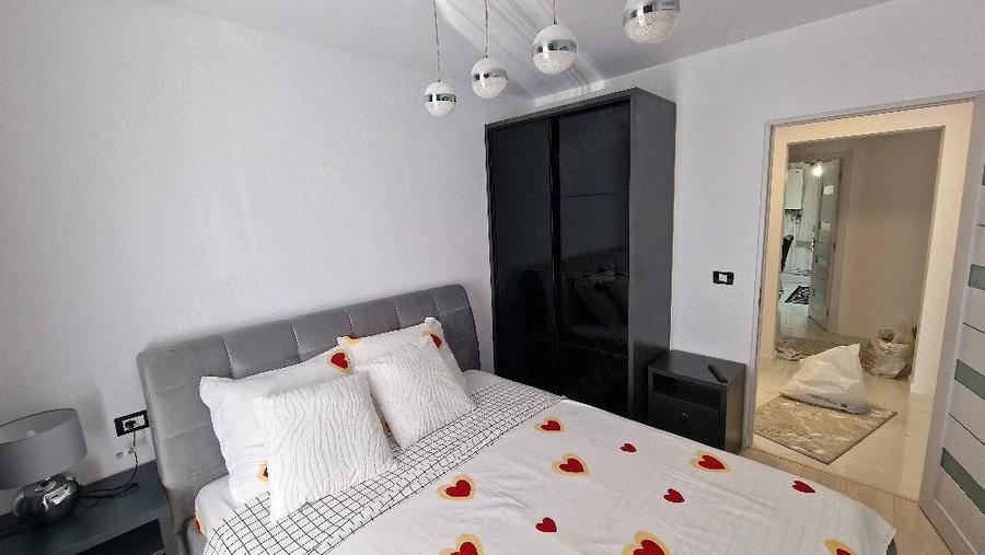 Apartament cu 3 camere decomandat în Dacia