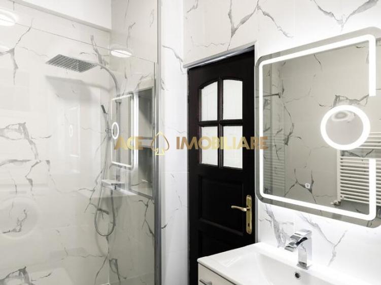 Apartament cu 3 camere decomandat, mobilat în Calea Victoriei