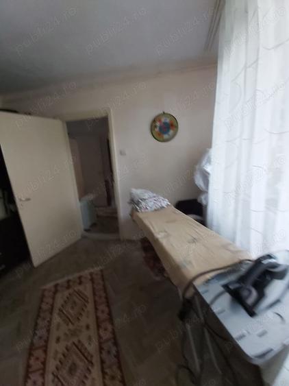 Apartament cu 3 camere decomandat în Berceni