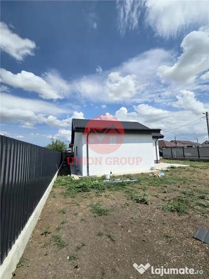 Casă cu 3 camere cu Teren 411 Mp în Valu lui Traian