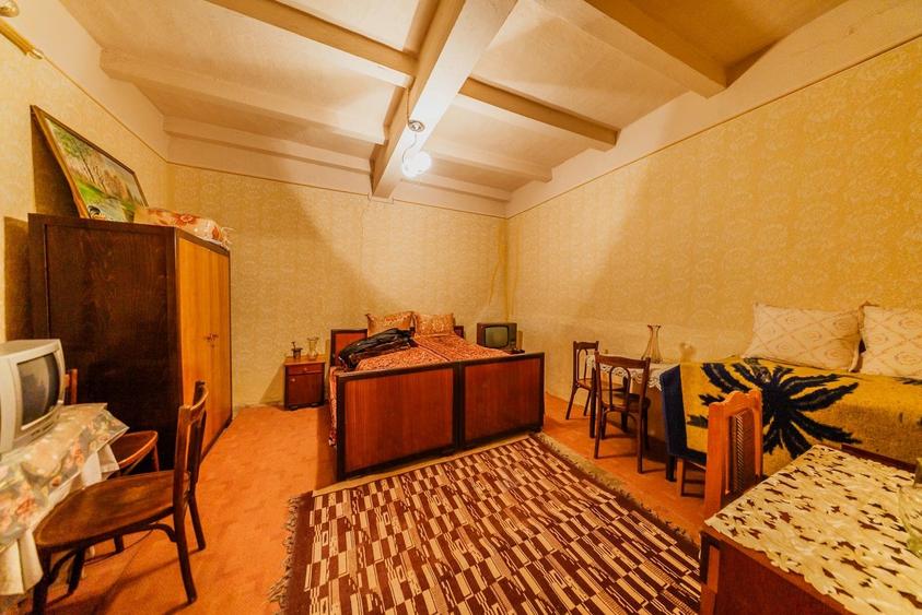 Casă individuală cu 5 camere cu Teren 2189 Mp în Șeitin