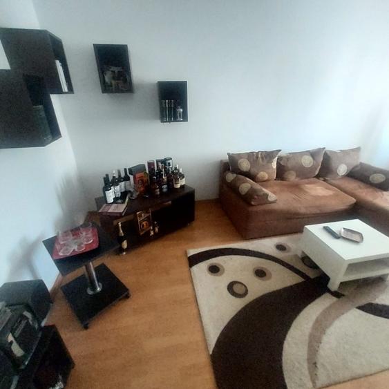 Apartament cu 4 camere decomandat în Păcurari