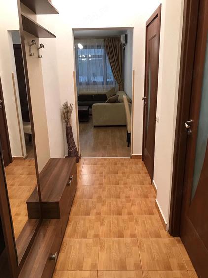 Apartament cu 2 camere semidecomandat în Berceni