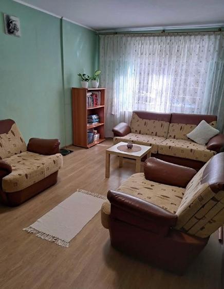 Garsonieră decomandată în Rahova