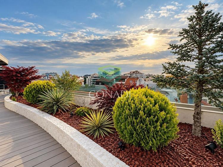 Apartament cu 3 camere decomandat în Herăstrău
